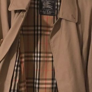 Genuine Original Owner Men's Burberry Mac/Raincoat